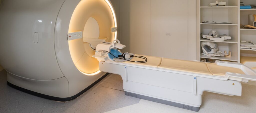 Оценка оборудования системы магнитно-резонансной томографии для лизинговой компани